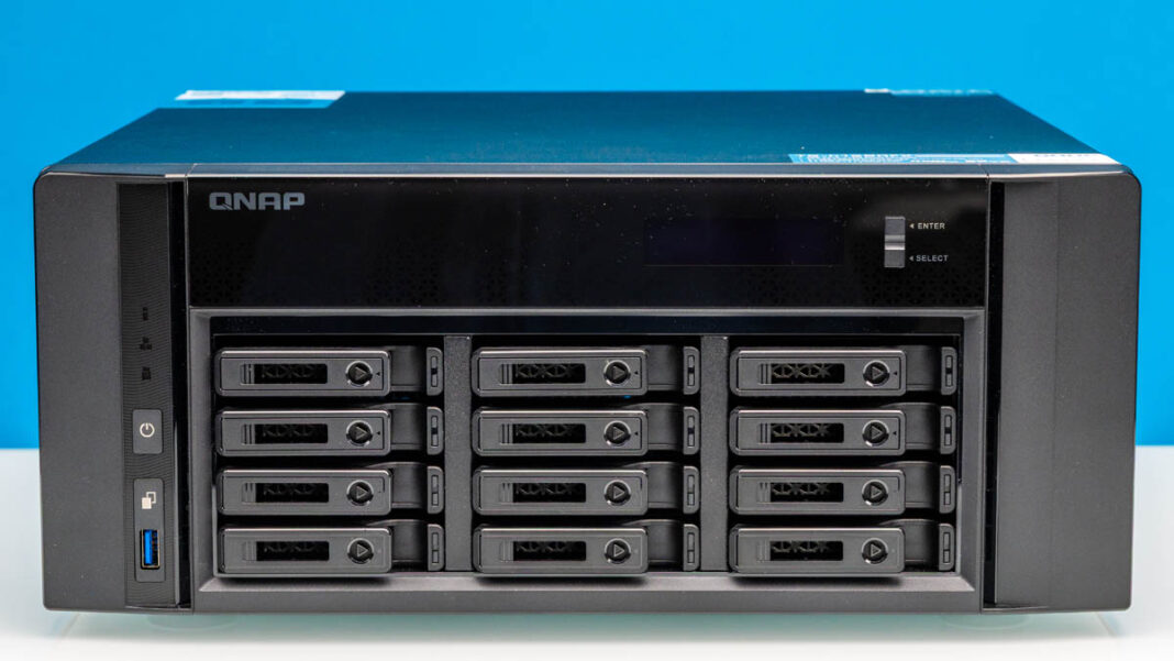 نمای جلو QNAP TS-h1290FX|