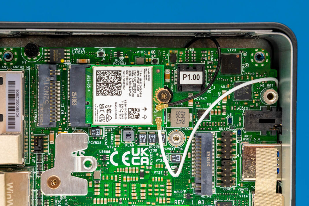 اسلات M.2 اصلی سیستم برای درایوهای PCIe Gen5