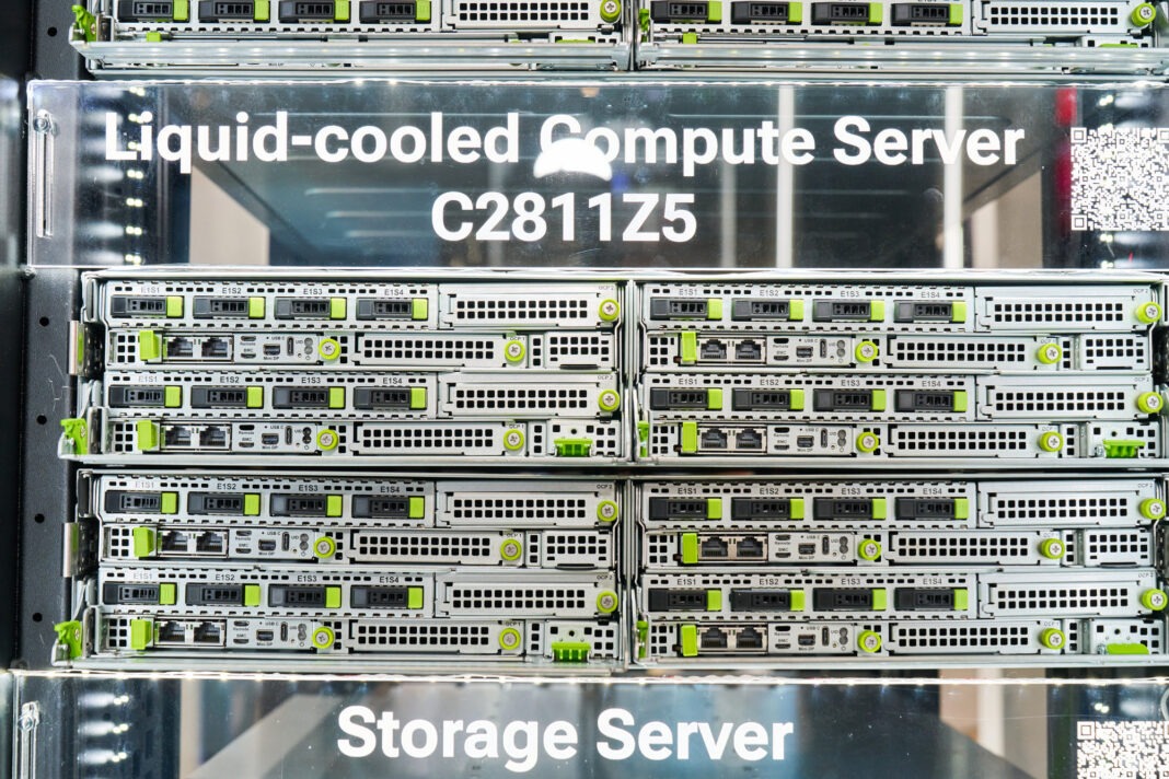 نودهای پردازشی C2811Z5 در رک HPC