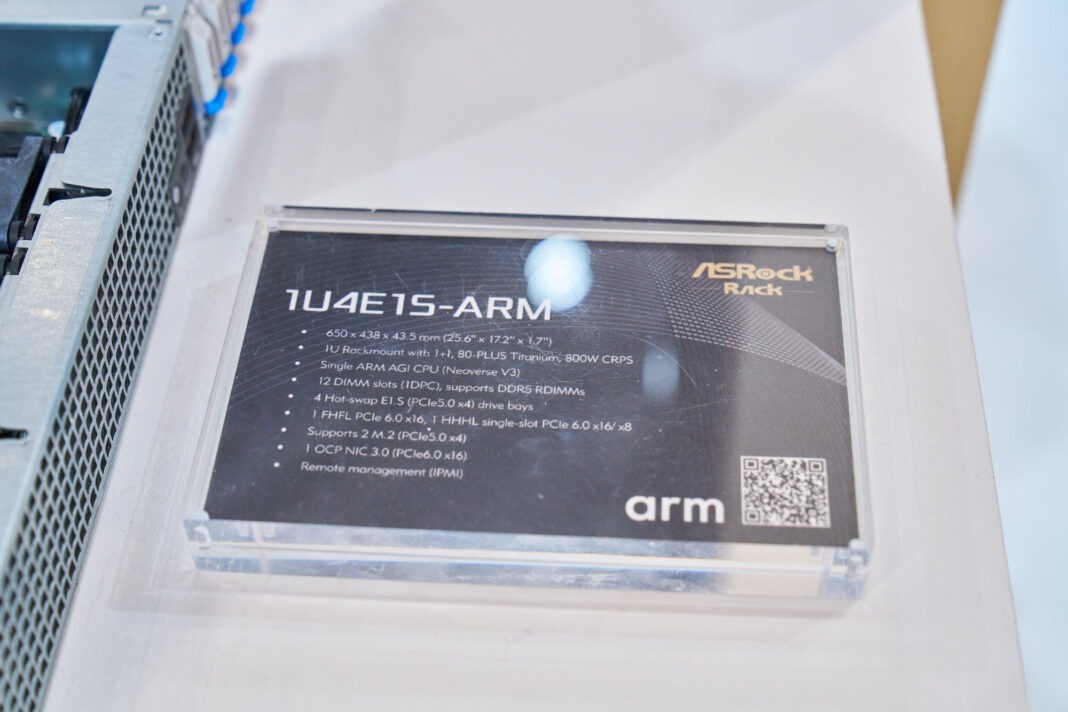 بروشور معرفی سرور ASRock 1U4E1S-ARM