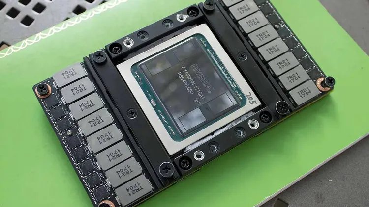 نصب کارت گرافیک Nvidia Tesla V100 روی مادربرد خانگی