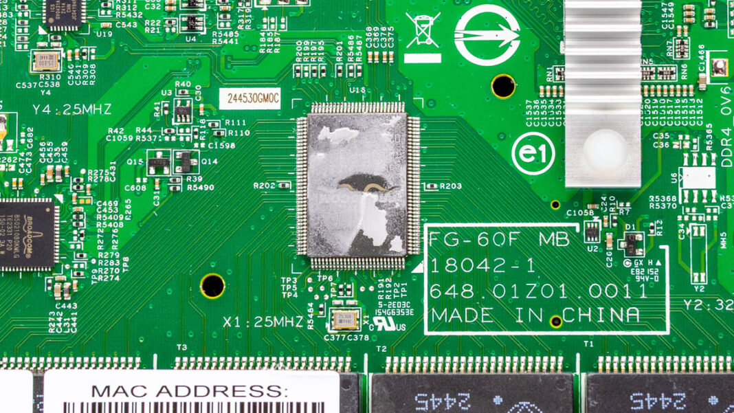 چیپست کنترلر Broadcom روی برد
