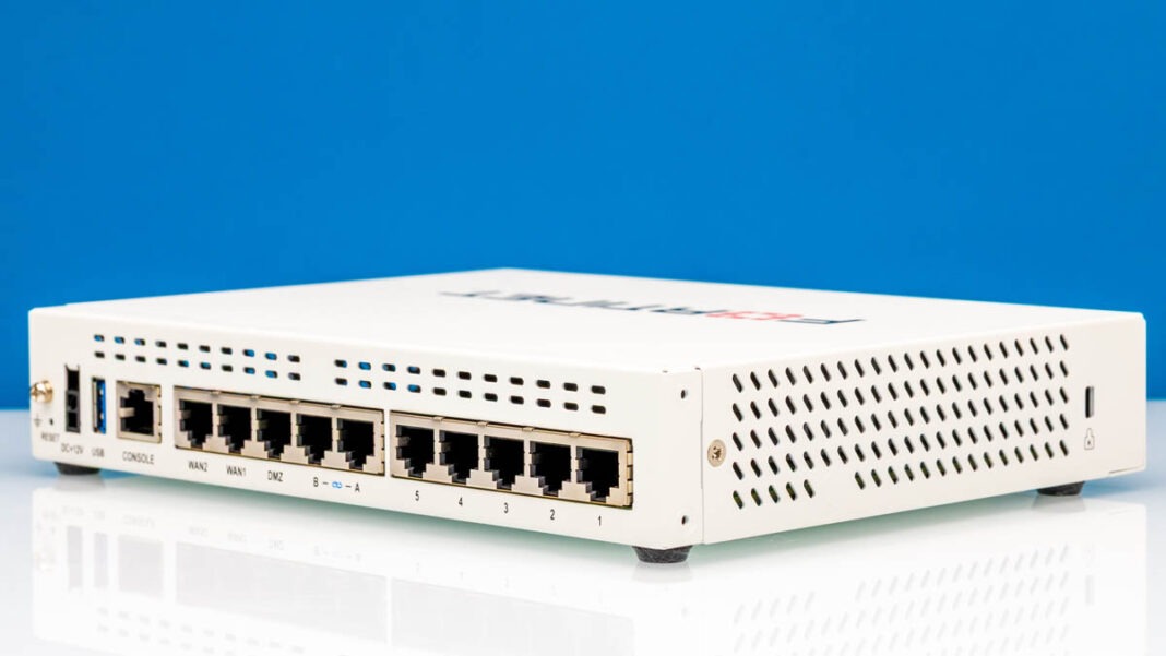نمای پشتی فایروال قدرتمند فورتی نت FG-60F